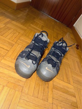 Nike Air More Uptempo Gris y Azul