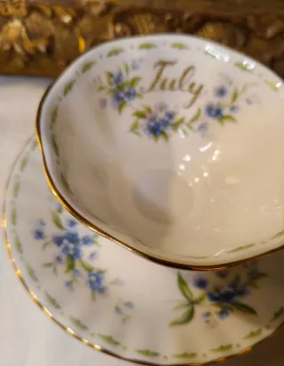 Tazza Flowers July Avon shape