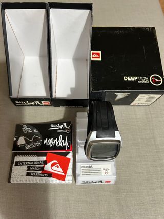 Reloj Quiksilver Mooddak Negro/Plata