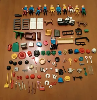 1980 Playmobil 115 piezas+robot!! Muy valoradas