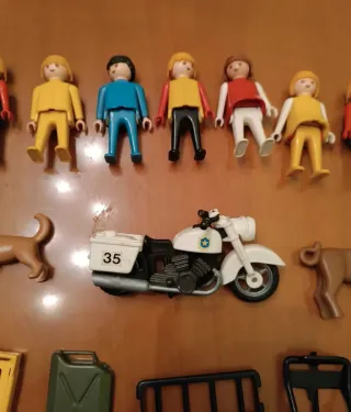 1980 Playmobil 115 piezas+robot!! Muy valoradas