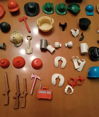 1980 Playmobil 115 piezas+robot!! Muy valoradas