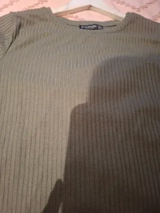 Camiseta manga larga verde militar