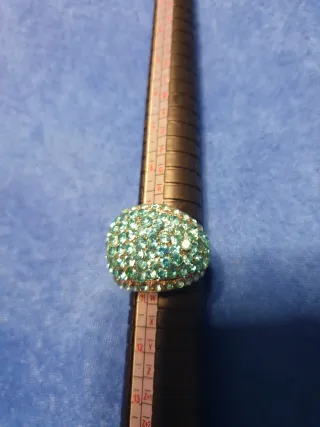 Anello con brillanti turchesi