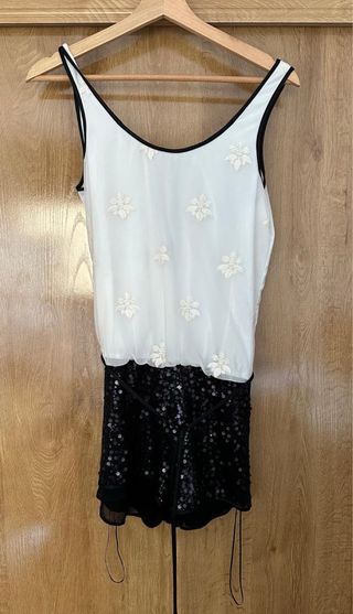 Mono corto Tucci blanco y negro