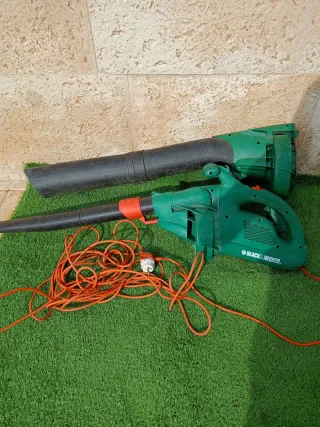 Soplador/Aspirador Hojas Eléctrico Black & Decker