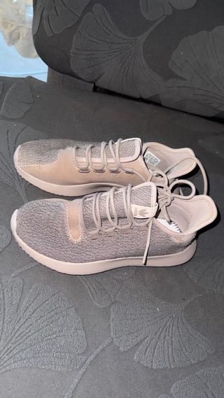 Zapatillas Adidas Tubular Shadow Beige/Gris