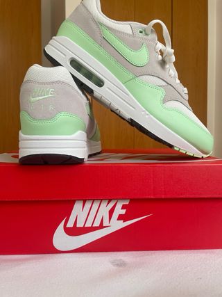 Zapatillas Nike Air Max Blancas y Verdes