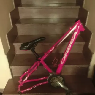 Cuadro Orbea 26 + bielas, sillín, tija