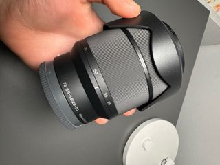 Obiettivo Sony FE 28-70mm F3.5-5.6 OSS