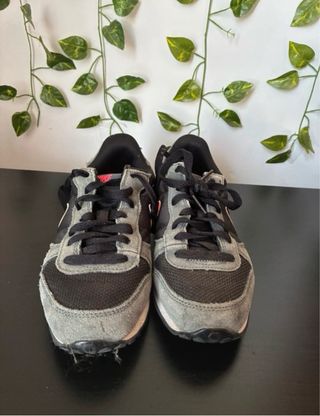 Nike Genicco Negro y Rosa