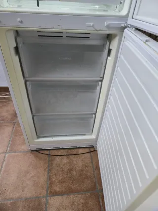 Nevera Siemens Blanca