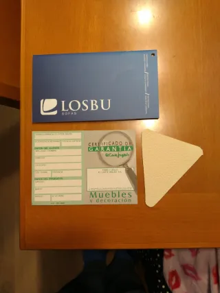 Sofá de 2 plazas beige (El Corte Inglés)