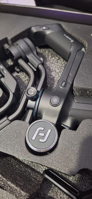 Gimbal Estabilizador Cámara DSLR Feiyu SCORP 2 Kit