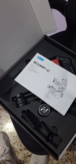 Gimbal Estabilizador Cámara DSLR Feiyu SCORP 2 Kit