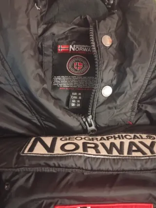 Abrigo Geographical Norway Negro