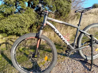 Bici BTWIN 540 Talla M 27.5