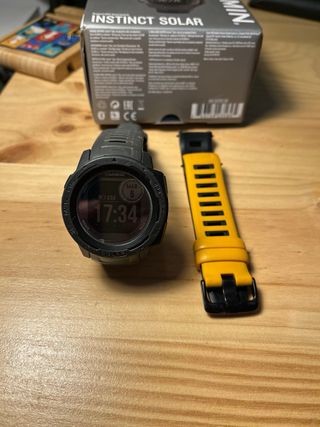 Garmin Instinct Solar Gris