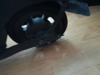 Patinete Eléctrico Negro con Candado