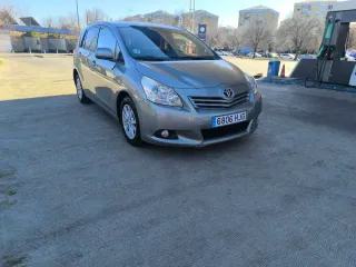 Toyota Verso 2012   7 plazas