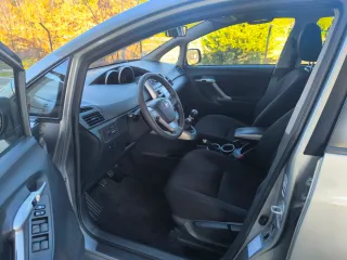 Toyota Verso 2012   7 plazas