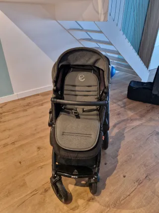 Trío Jané: Silla, Maxicosi y Capazo