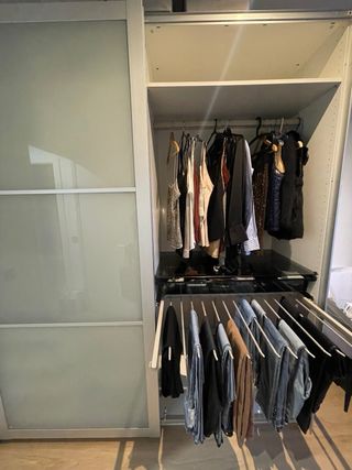 Guardaroba PAX Ikea con ante scorrevoli