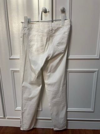 Pantalón pitillo Zara blanco talla 34