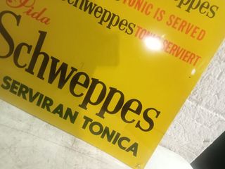 ANTIGUA CHAPA LATA ESMALTADA GRANDE B E