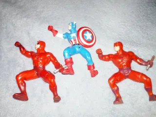 Figuras Marvel Yolanda Capitán América Daredevil