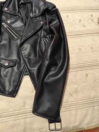 Chaqueta Zara Negra Talla M