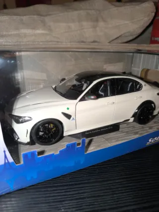 Alfa Romeo Giulia GTAm 1:18