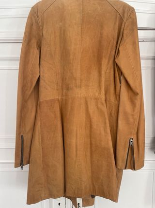 Abrigo levita piel color camel