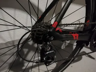 Bicicleta Felt AR5 Shimano 105