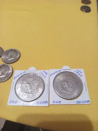 Lote monedas dólar y medio dólar