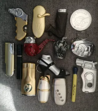 Lote 122 Isqueiros Recarregáveis Variados