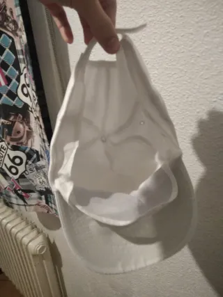 Gorra blanca evento bici Trial Bike City