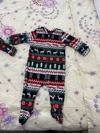 2 Pijamas Navidad Bebé gemelos 6-9 Meses