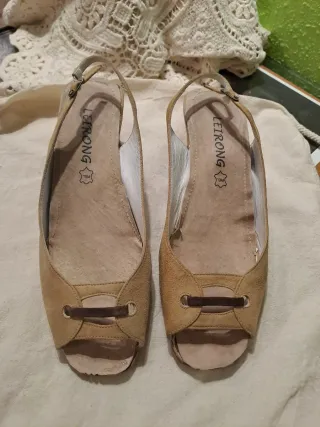 Zapatos LEITRONG Beige Tacón 5 cm