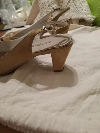 Zapatos LEITRONG Beige Tacón 5 cm
