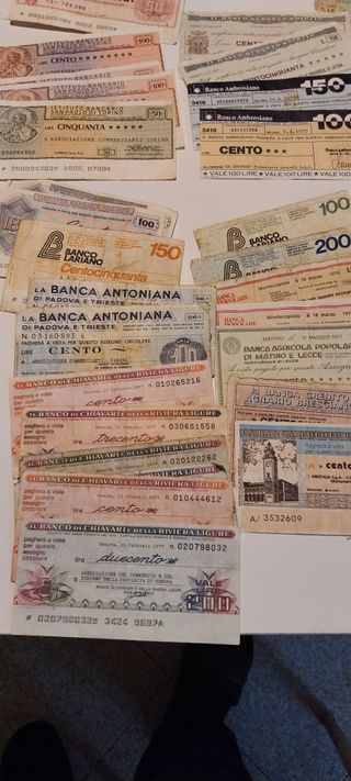 110 buoni ssegni + 1 Lira Luogotenenza 1944