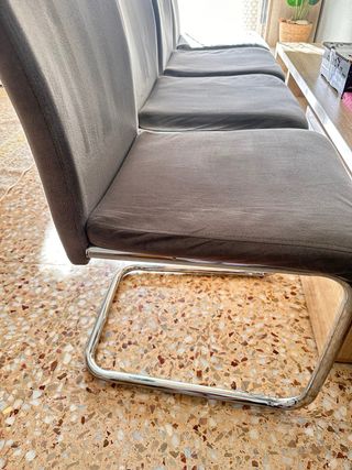 Juego de 4 sillas de comedor grises
