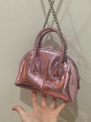 Mini bolso Zara efecto piel cocodrilo rosa
