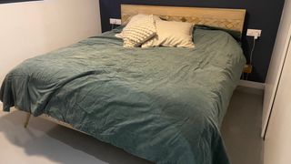 Colcha Zara Home Verde Musgo edredón topper