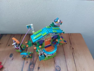 Lego Friends La casa en el Árbol de Mia