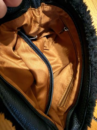 Borsa Orsetto Nera con Catena