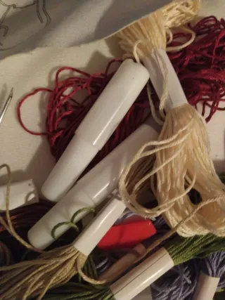 Set Punch Needle per creare sottobicchieri