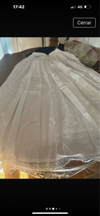 Vestido de Fallera Niña talla 10-11