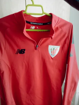 Sudadera New Balance Entrenamiento Futbol Talla S.