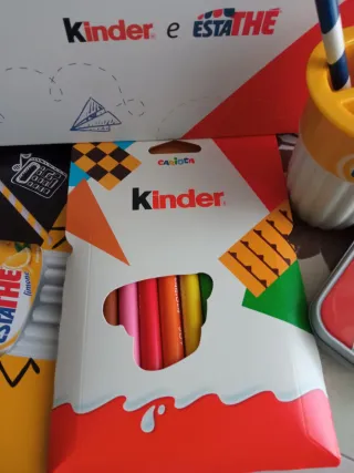 Kinder Kit Scuola nuovo con cartellino